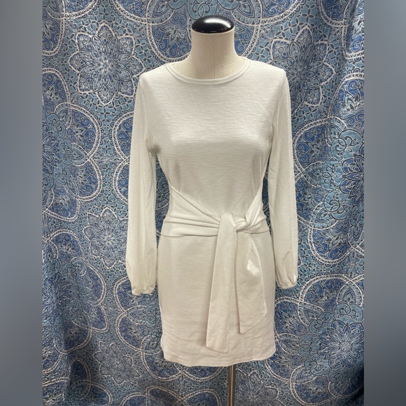 Rib knit wrap around dress - Picture 4 of 14